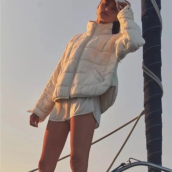 Free People Jackets & Blazers - NEW Free people Pippa Packable Puffer Jacket Size XL.